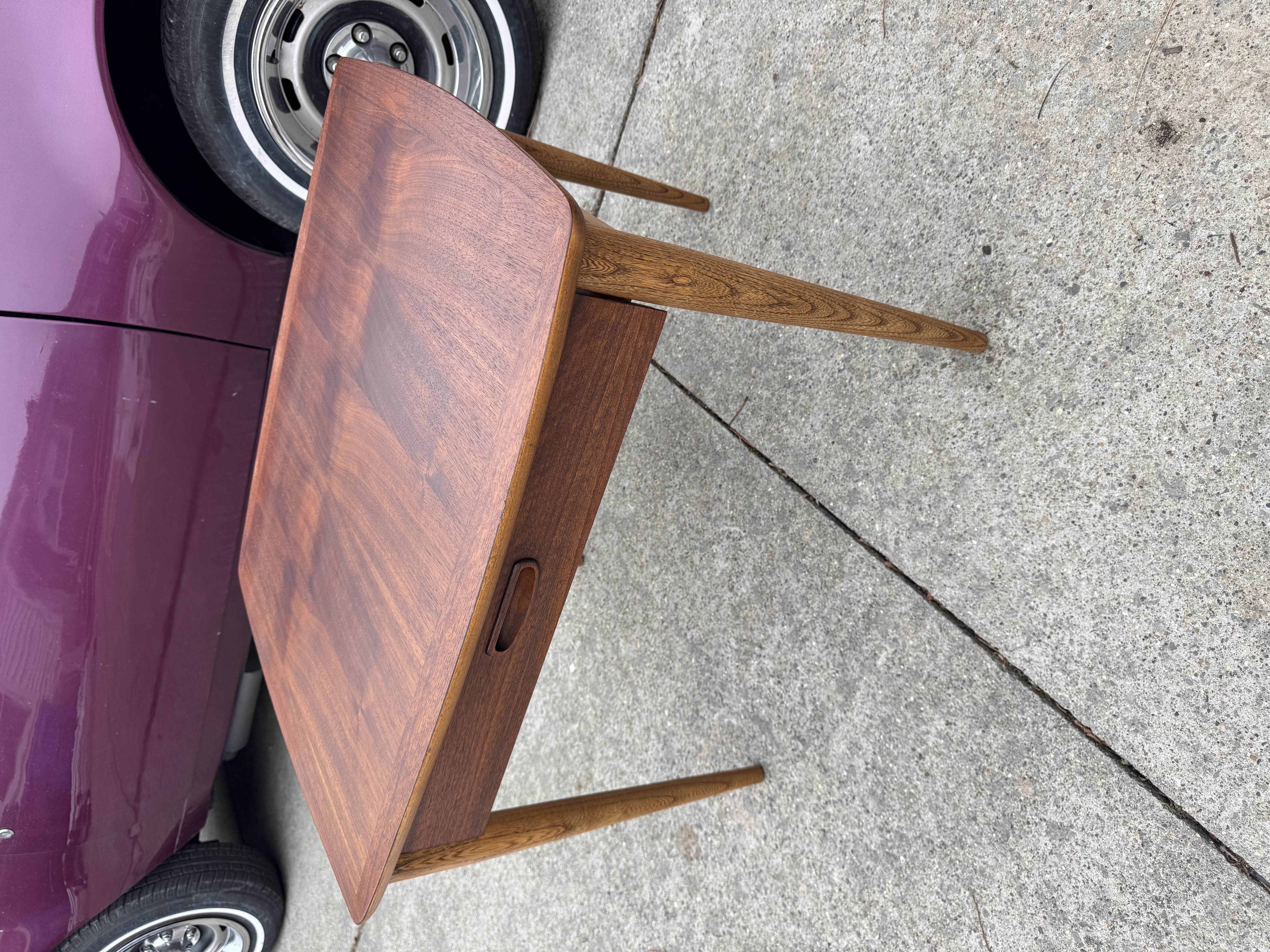 Lane End Table